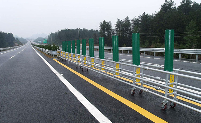 中山公路中間護欄